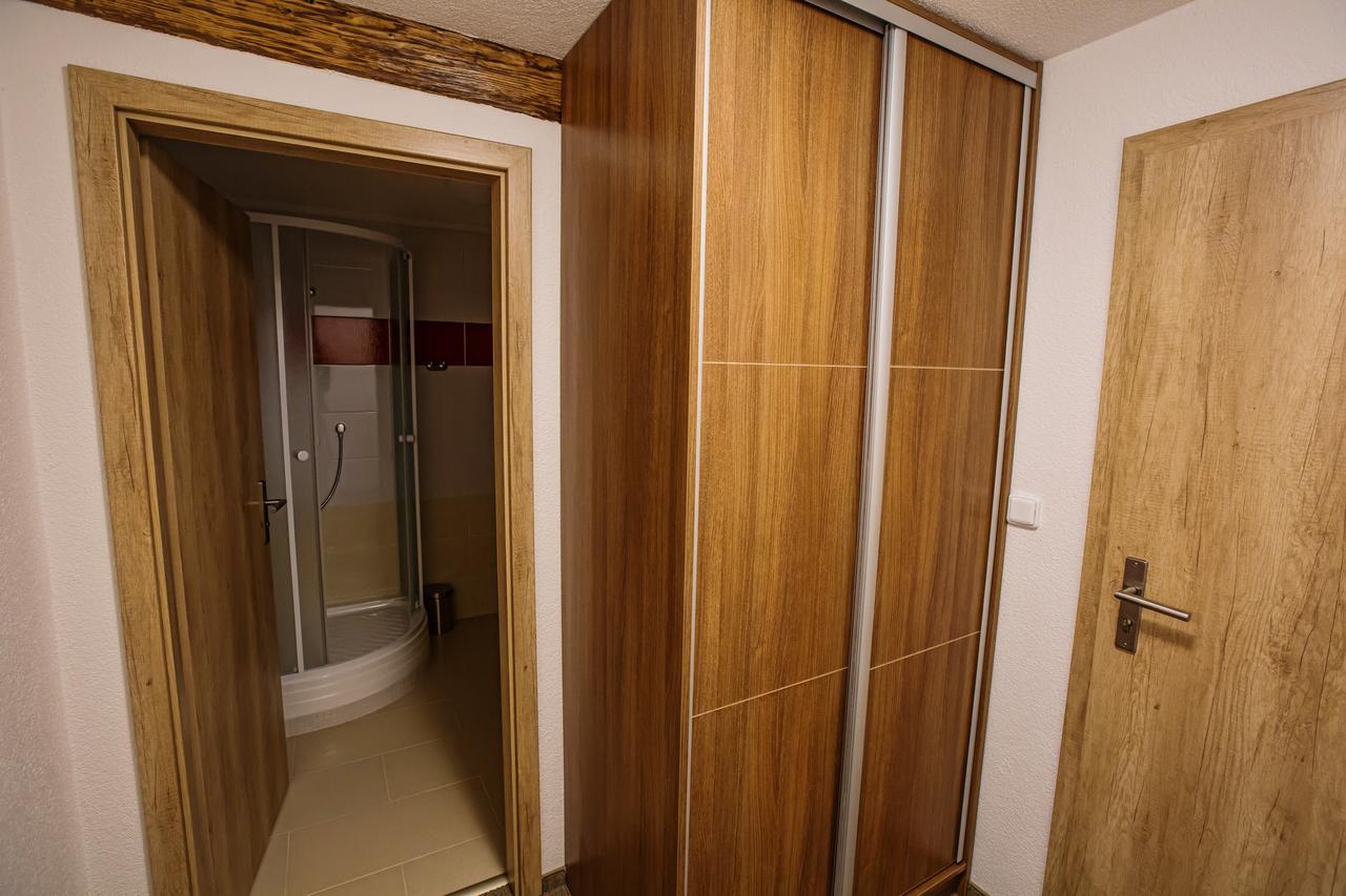 Hotel Na Sustne Krupá 외부 사진
