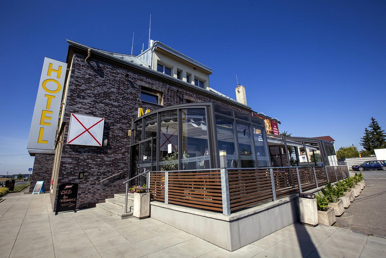 Hotel Na Sustne Krupá 외부 사진